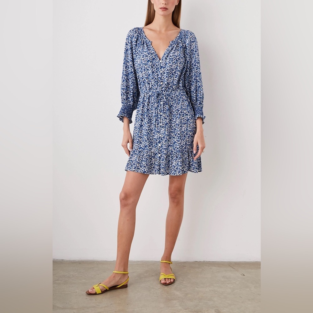 NWT Rails Eliza Dress in Blue Floral Multicolor Size Extra Small.